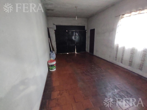 Venta Departamento Tipo Casa Ph 3 Ambientes Con Cochera Y Patio En Quilmes
