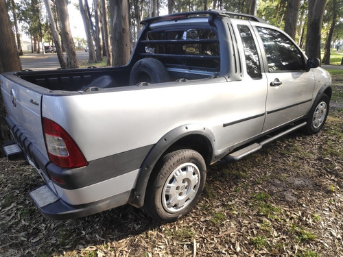 Fiat Strada 1.8 Adventure Cab Exten Aa+da 2008