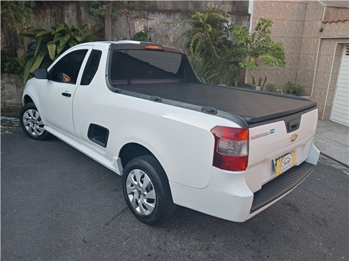 Imagem 3 de 12 de Chevrolet Montana 1.4 Mpfi Ls Cs 8v Flex 2p Manual