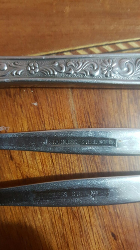 2 Tenedores 1 Cuchillo Koreanos Antiguos De Colección (Usado)