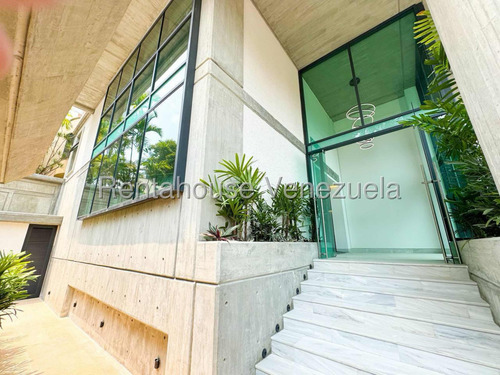 Edf En Venta Con Financiamiento En Las Mercedes #25-18747 Hh