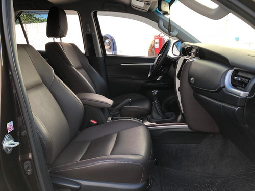 Toyota Sw4 2.8 Srx 177cv 4x4 7as. Vea El Video!!