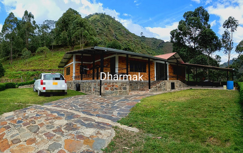 Venta Casa Campestre En Villagómez Límite Con Pacho