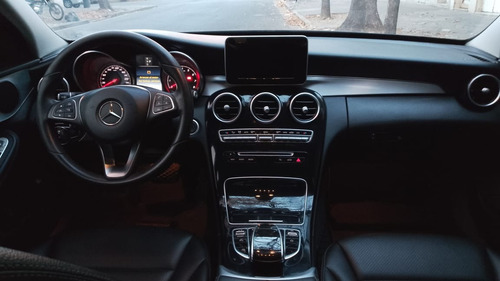 Mercedes Benz C200