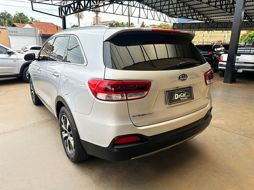 Kia Sorento 3.3 V6 EX 7L