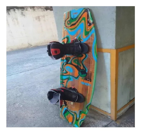 Imagen 1 de 3 de Tabla De Wakeboard