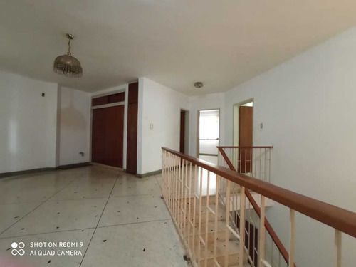 Imagen 14 de 21 de Vendo/alquilo Casa 466mts2 6h/8b/4pe El Marqués 2275