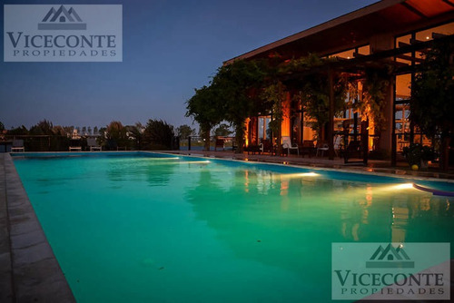 Lote 2035 M2, Barrio Puerto Chascomus, Financiacion, Ciudad De Chascomus, Provincia De Buenos Aires.