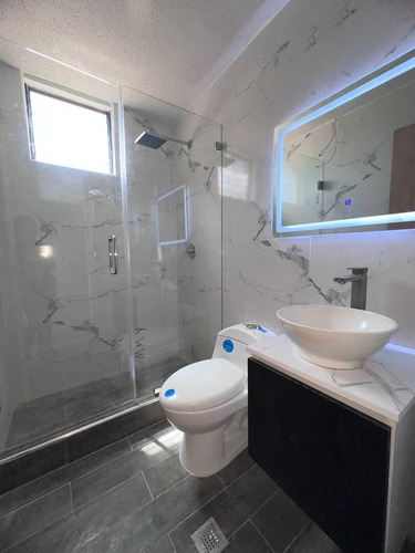 Apartamento En Venta El Lomas De Mañongo Cód 290104