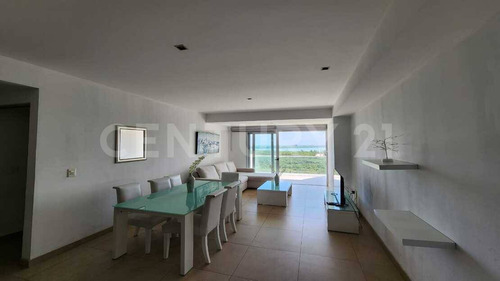 Departamento En Venta, Malecón Américas, Supermanzana 6, Cancún