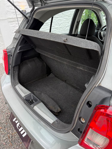 Nissan March 1.6 Active 107cv