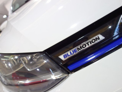Volkswagen Fox Fox 1.0 MPI BLUEMOTION 12V FLEX 4P MANUAL
