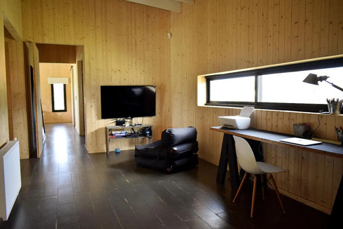 Venta De Casa 3 Dormitorios, Uno En Suite Pueblomio (pm002)