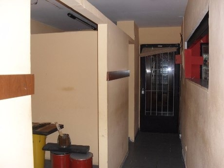 Local En Venta En Avellaneda Este