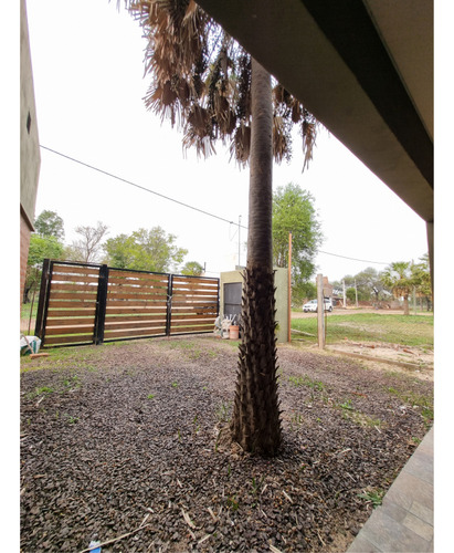 Casa 2 Dormitorios Impecable Y Tranquila En Villa Monte Alto