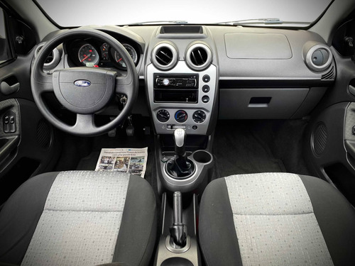 Imagem 11 de 13 de Ford Fiesta 1.6 Se Sedan 16v Flex 4p Manual