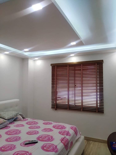 Imagen 4 de 6 de Apartamento En Lecheria R16