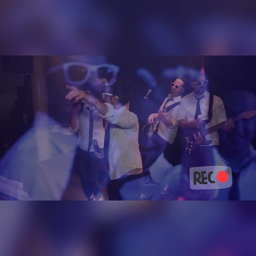 Show Musical Banda De Covers En Vivo (cumbia + Fiesta)