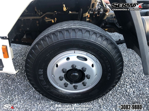 Imagem 12 de 12 de Ford Cargo 1317