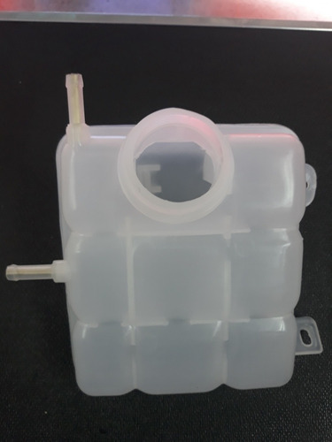 Envase Reservorio Refigerante Spark Marca Gm