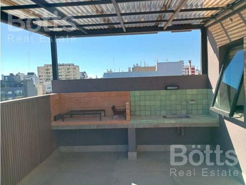 Venta 3 Amb Con Pileta Y Parrilla. Pque Centenario