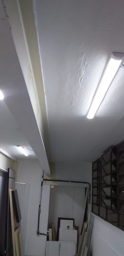 Imagem 10 de 25 de Salão /sala Comercial Ideal Para Estoque / Depósito De Mercadorias, Local Seguro, Com Estacionamento No Local A 20 Metros Da Ladeira Porto Geral, 100 Metros Da Rua 25 De Março