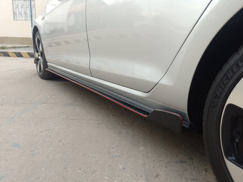 Juego De Zocalos Largos A Medida Para Cada Auto
