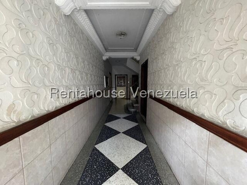 Bello Apartamento En Venta Santa Monica #25-22764