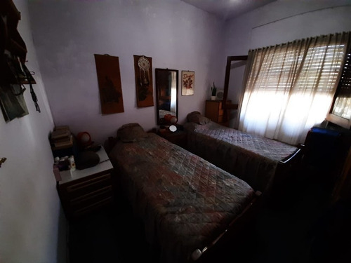 Imagen 8 de 13 de Chalet En Venta Cond En Ituzaingo Norte
