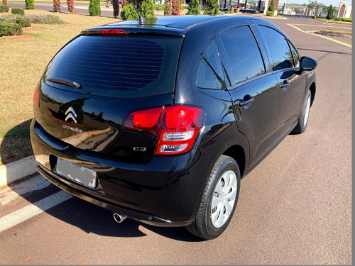 Citroen C3 1.6 Attraction Automático 2018/2019 Preto