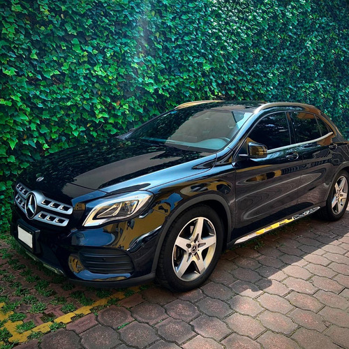 Imagen 2 de 12 de Mercedes Benz Gla 250 Sport