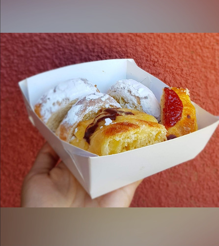 Bandeja Cuadrada Food Truck 13x10 Cm Descartable 5 Cm Altura Marrón Claro