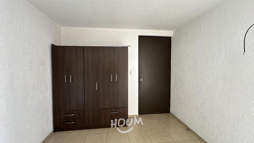 Departamento En Agua Caliente, Iztacalco Con 2 Recámaras, 70 M², Id: 152042