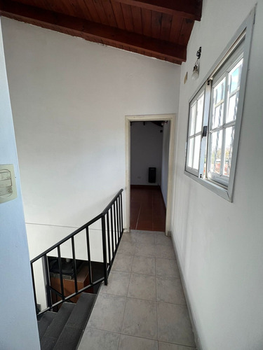 Imagen 6 de 10 de Venta Casa 3amb + Quincho + Local Comercial Frente