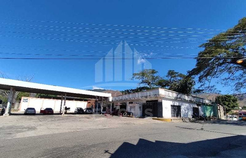 Imagen 1 de 14 de Estación De Gasolina En La Entrada Carabobo Fofc-057