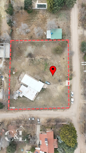 Venta Casa Con Gran Terreno Plano En Bialet Massé