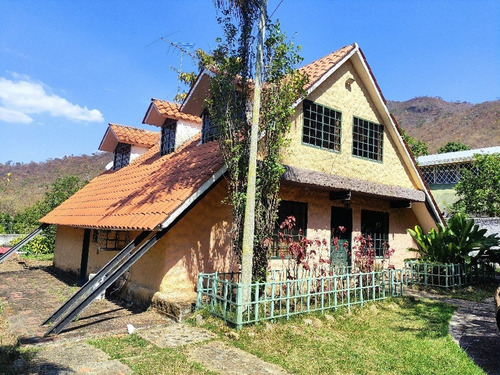 Imagen 10 de 10 de En Venta Encantadora Casa En Las Morochas San Diego