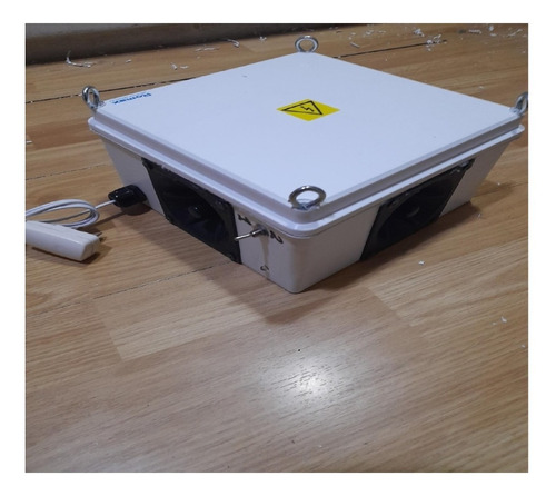 Ahuyenta Palomas Ultrasonido Pozo De Aire Edifi. Cubre 360 º
