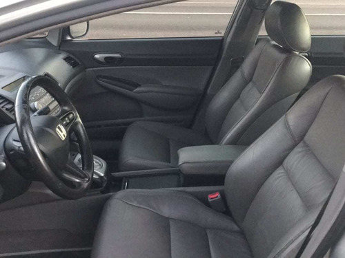 Imagem 7 de 10 de Honda Civic Lxs 1.8 16v Flex