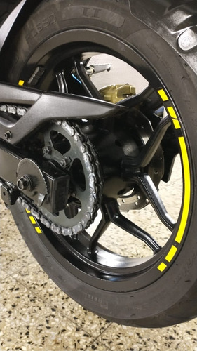 Bajaj Ns200 C/ Parabrisa + Baul + Pirelli Diablo Rosso