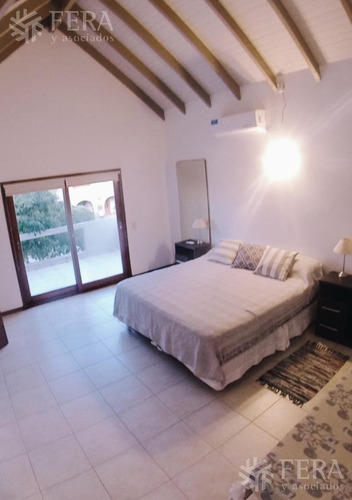 Imagen 10 de 16 de Venta De Casa 4 Ambientes En Chascomus (26360)