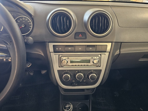 Volkswagen Gol 1.0 MI 8V FLEX 4P MANUAL G.V