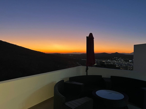 Venta De Casa En Entrecielos Zibata Con Excelente Vista. 11