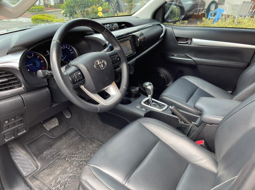Toyota Hilux 2.8 Full