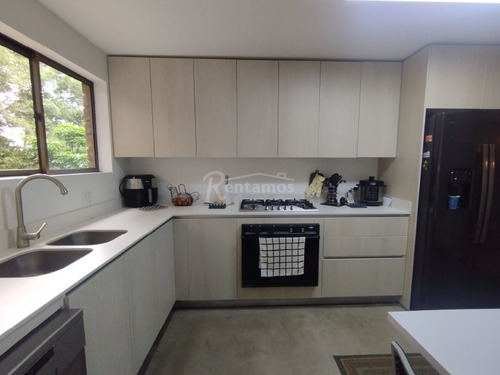 Apartamento En Arriendo En San Lucas. Cod A776116