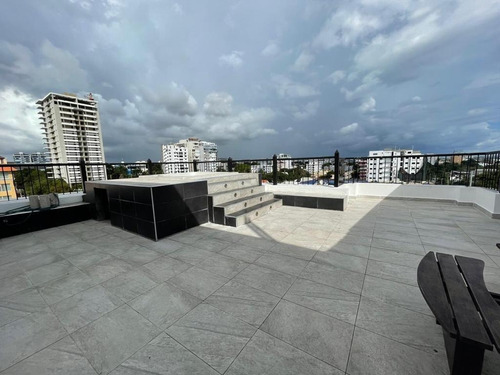 Hermoso Penthouses De 2 Niveles Con Excelente Ubicación