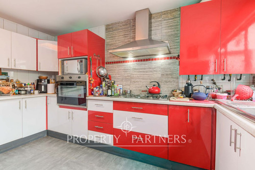 Renovada Casa Ley Pereira En Pasaje Cerrado 4d/3b