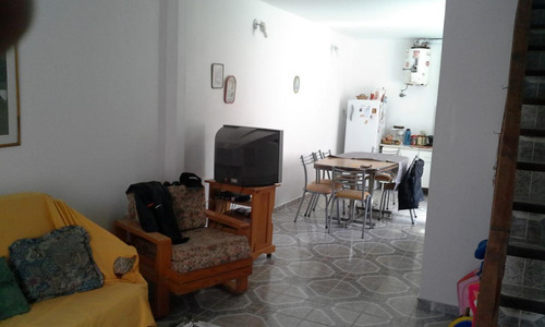 Casa En Venta - 2 Dormitorios 2 Baños 1 Cochera - 120mts2 - Mar Del Tuyú