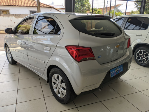 Chevrolet Onix 1.0 Lt 5p