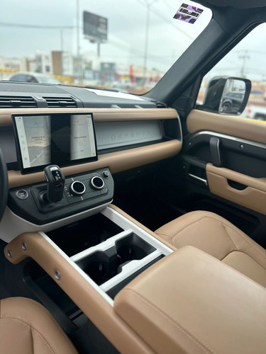 Land Rover Defender 110 3.0 Mhev X-Dynamic S Awd
